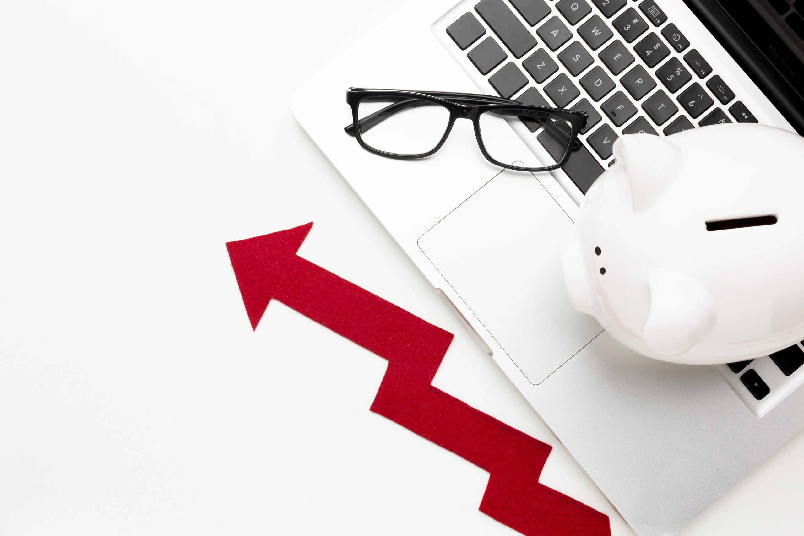 Alternatywne fundusze inwestycyjne – czy warto dodać je do swojego portfela